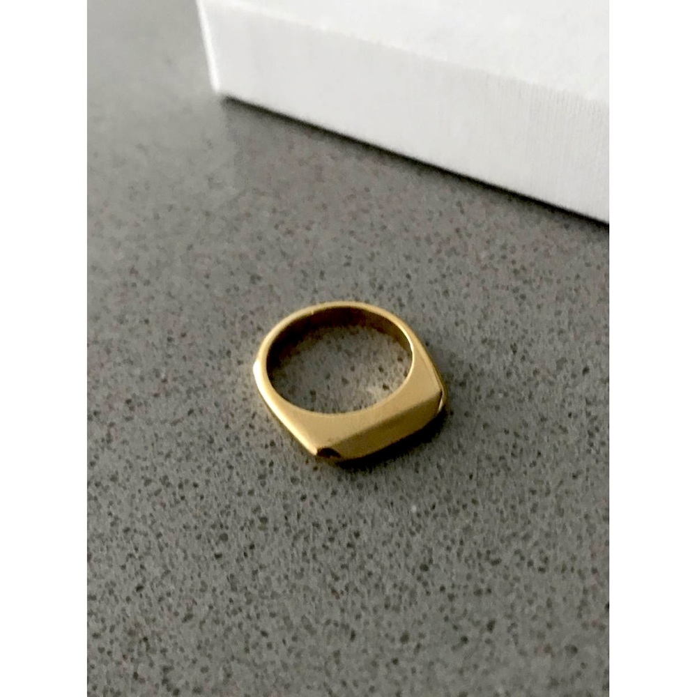 Celine gold ring